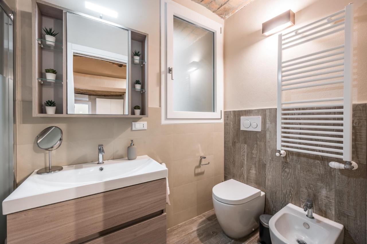 Broccaindosso Wood Apartments 5* Boloňa Exteriér fotografie